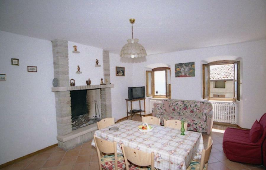 Appartamenti Serena - Nonna Agnese Gargnano Luaran gambar